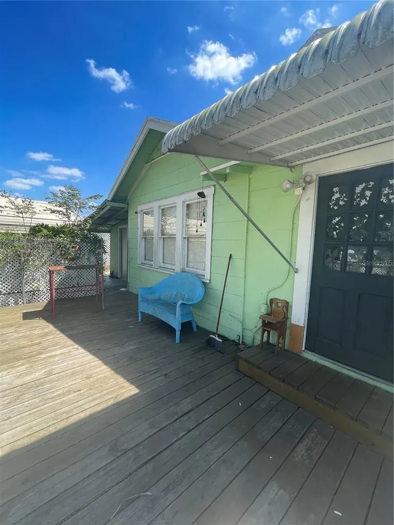 1200 E Canal Street Mulberry FL 33860