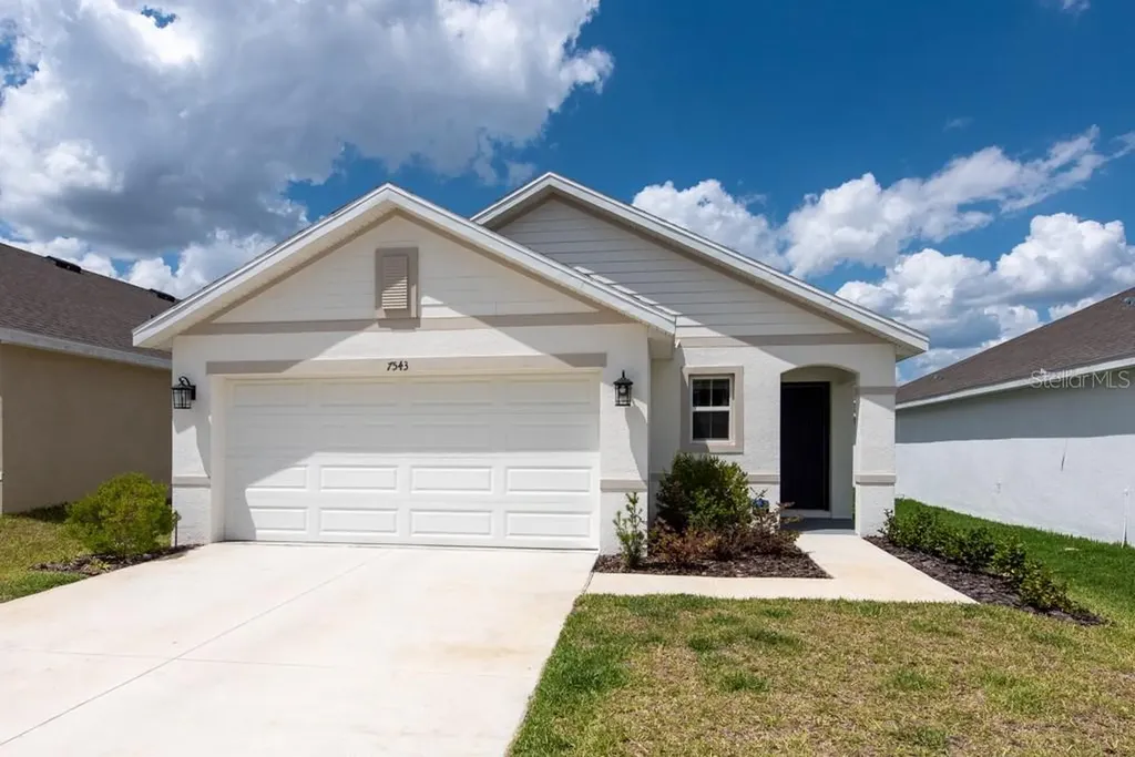 7543 Broad Pointe Drive Zephyrhills FL 33540