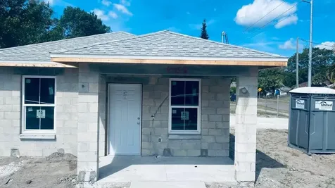 1101 12th Street S St Petersburg FL 33705