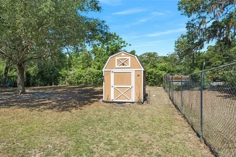 38623 Patti Lane Dade City FL 33523