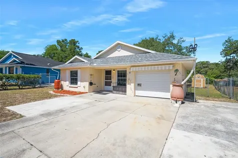 38623 Patti Lane Dade City FL 33523