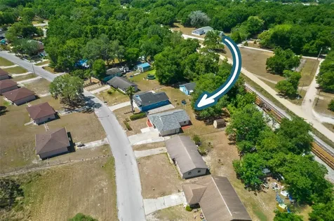 38623 Patti Lane Dade City FL 33523