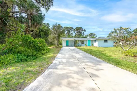 1721 Hudson Street Englewood FL 34223
