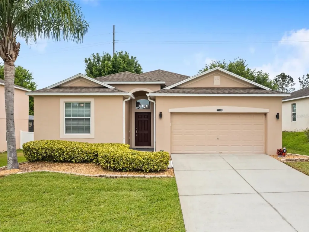 5911 Coquyt Drive Mount Dora FL 32757