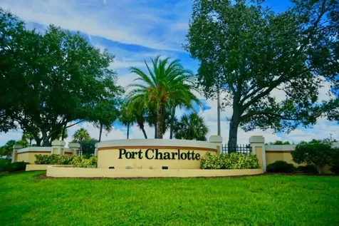 138 Easton Drive NW Port Charlotte FL 33952