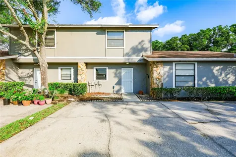 10103 Lake Oak Circle Tampa FL 33624