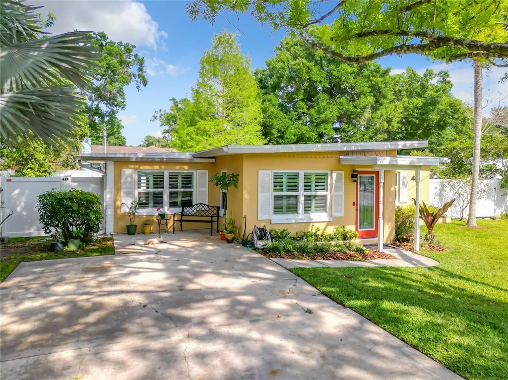 3111 Williams Street Orlando FL 32806