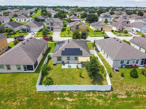 1013 Suffragette Circle Haines City FL 33844