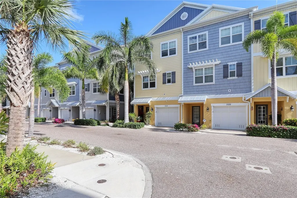 3131 Moorings Drive S St Petersburg FL 33712