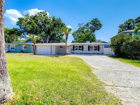 4201 Shore Acres Boulevard NE St Petersburg FL 33703