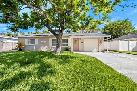 10497 127th Place Largo FL 33773