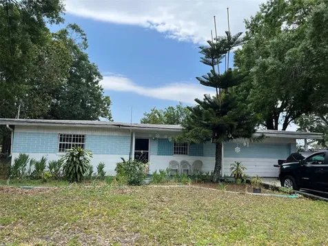 4702 W Mcelroy Avenue Tampa FL 33611