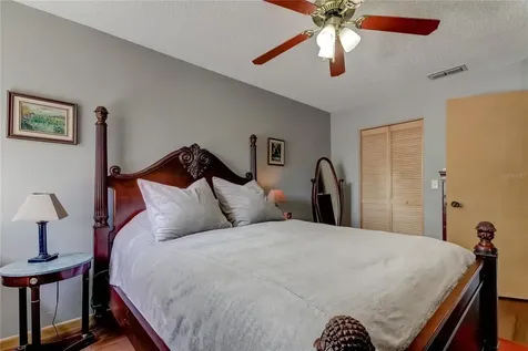 8727 Imperial Court Tampa FL 33635