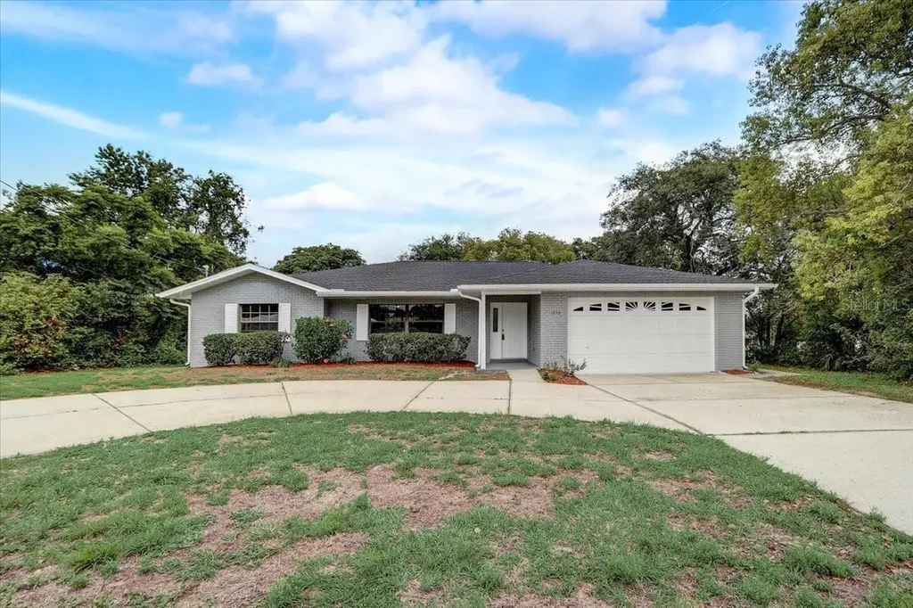 1098 S Cooper Drive Deltona FL 32725