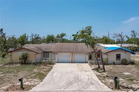 692 Harvey Street Englewood FL 34223