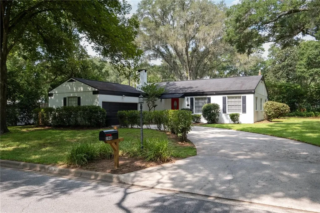 1940 NW 34th Street Gainesville FL 32605
