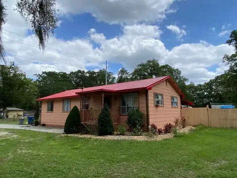 1200 W Beresford Avenue Deland FL 32720