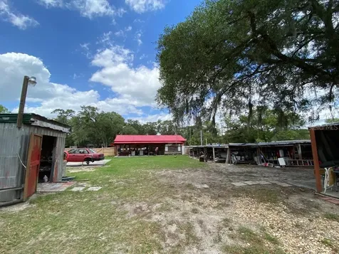 1200 W Beresford Avenue Deland FL 32720