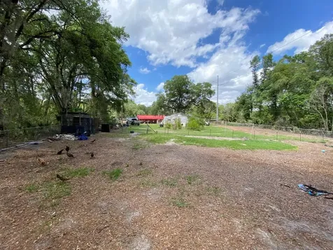 1200 W Beresford Avenue Deland FL 32720