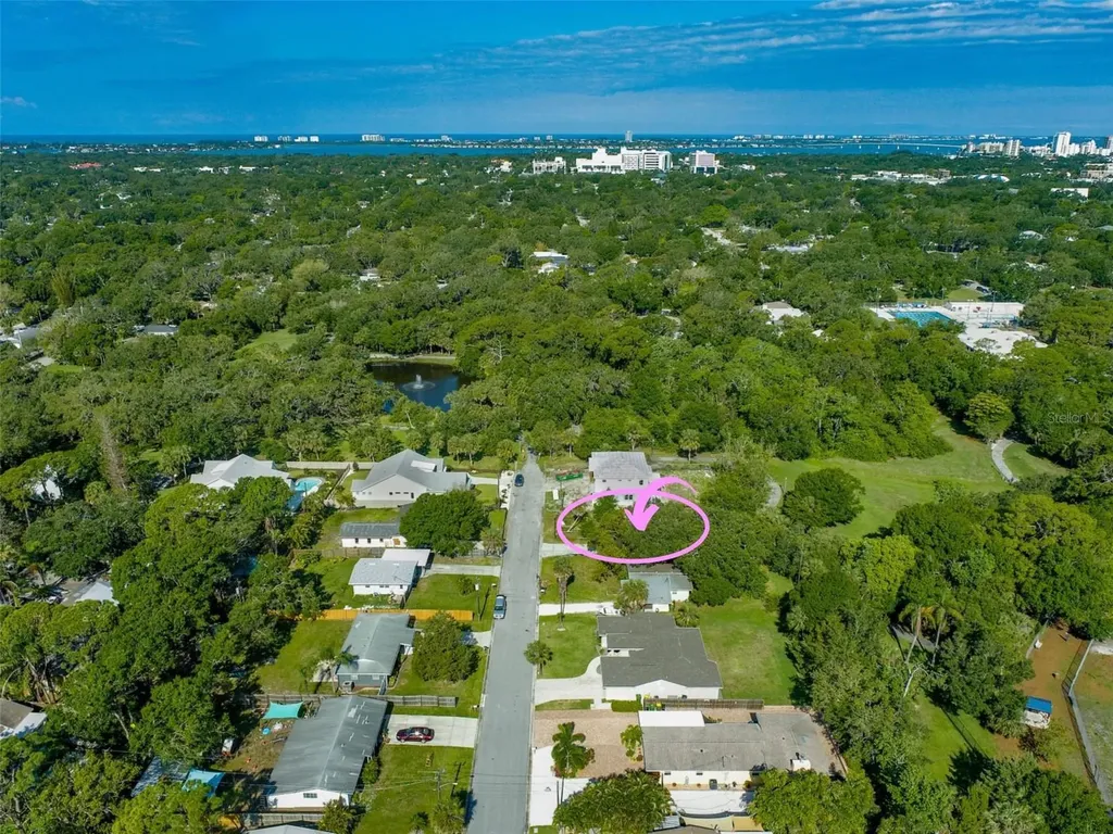 2711 Arlington Street Sarasota FL 34239