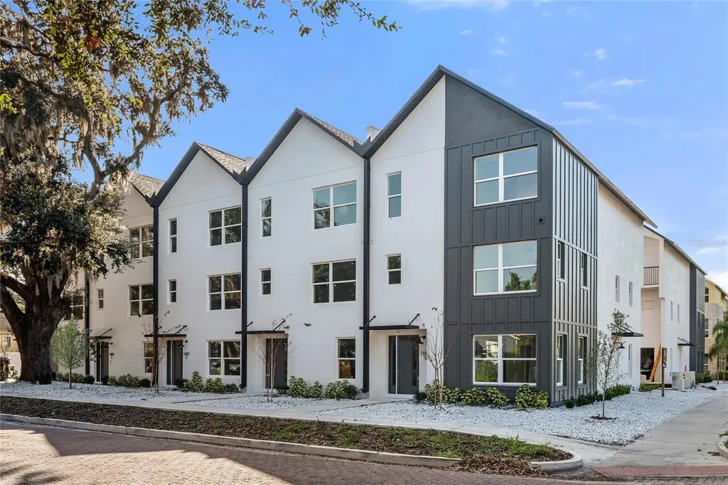 1606 Park Lake Street Orlando FL 32803