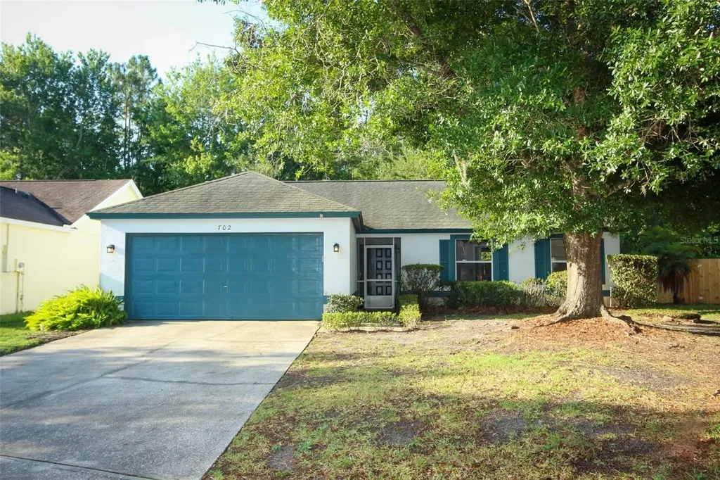 702 Pond Pine Court Orlando FL 32825