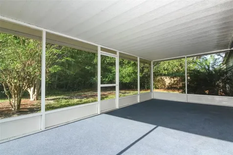 702 Pond Pine Court Orlando FL 32825