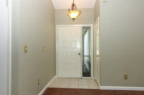 702 Pond Pine Court Orlando FL 32825