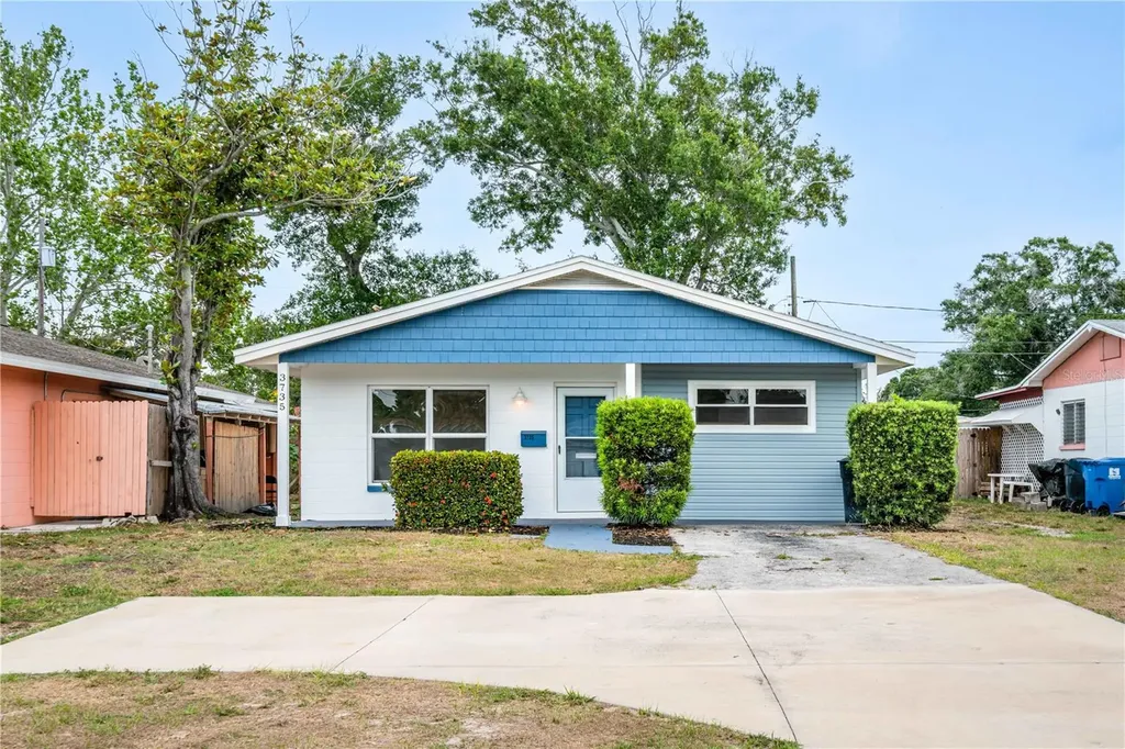 3735 30th Avenue N St Petersburg FL 33713