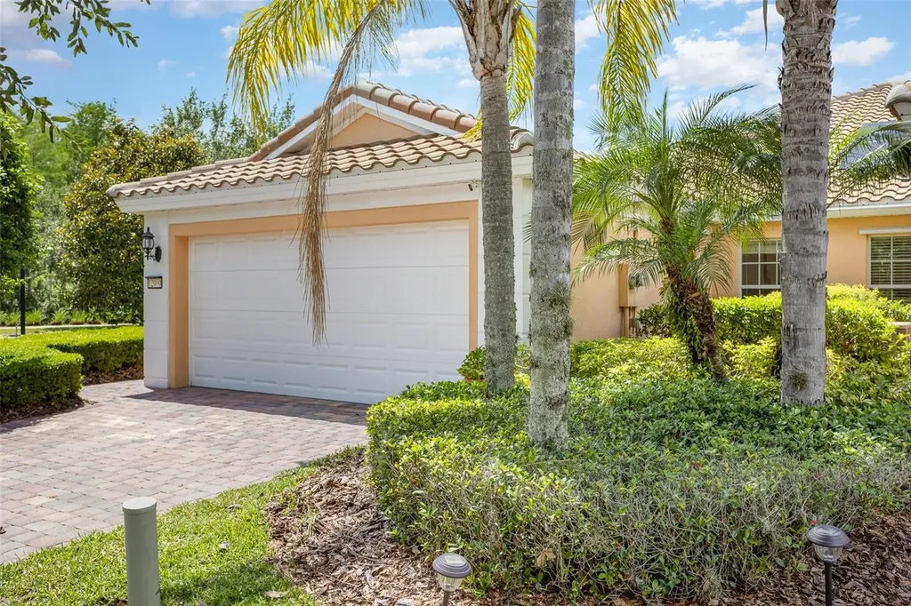 12060 Modena Lane Orlando FL 32827