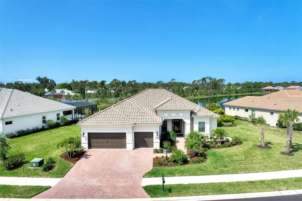 108 N Cayman Isles Boulevard Englewood FL 34223