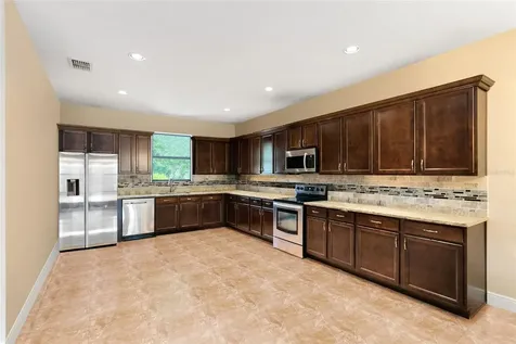 3242 Cavalier Avenue Orlando FL 32833