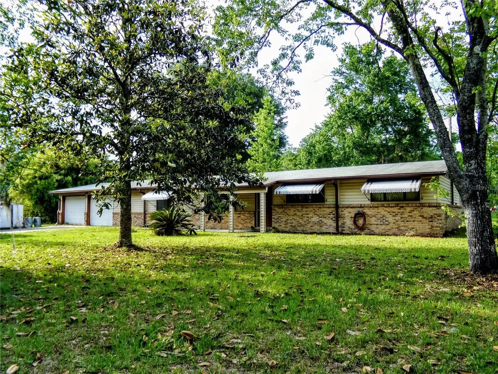 4761 SW County Road 242 Lake City FL 32024