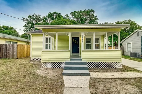 8705 N Dexter Avenue Tampa FL 33604