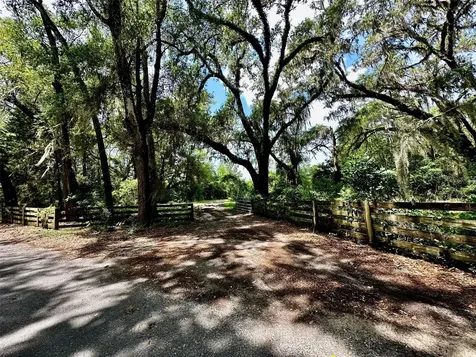 3556 SW 202nd Street Newberry FL 32669