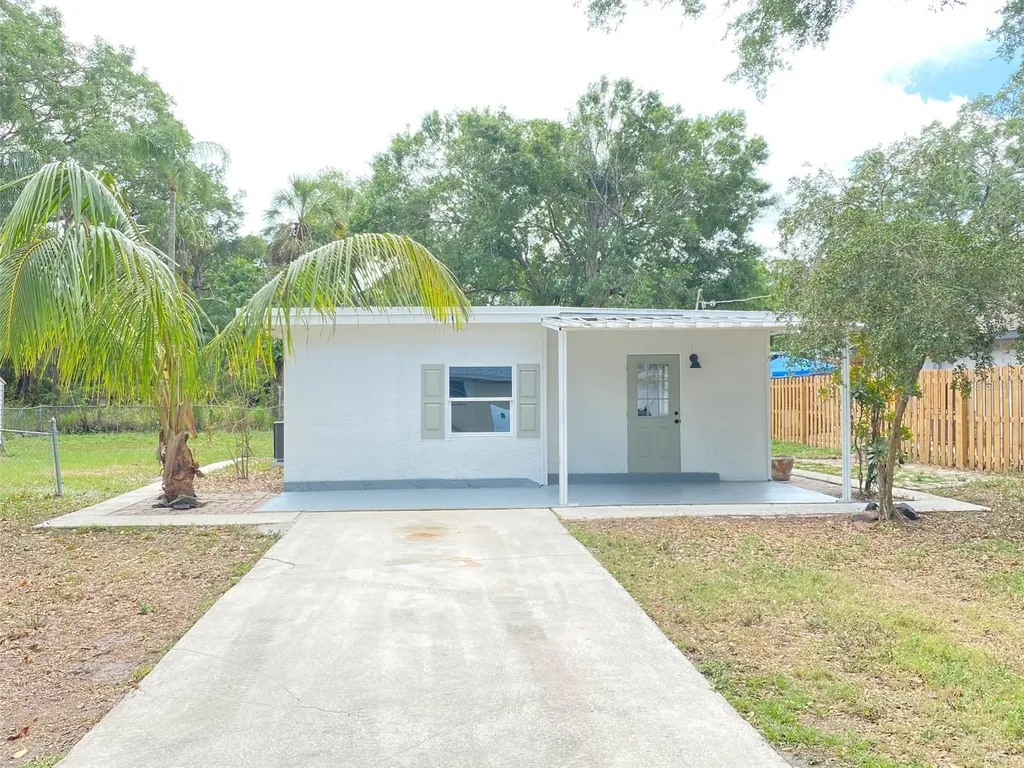 1820 28th Avenue E Bradenton FL 34208