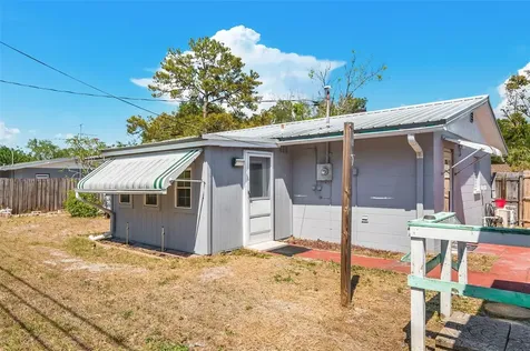 5272 68th Street N St Petersburg FL 33709