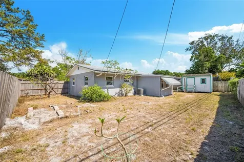 5272 68th Street N St Petersburg FL 33709
