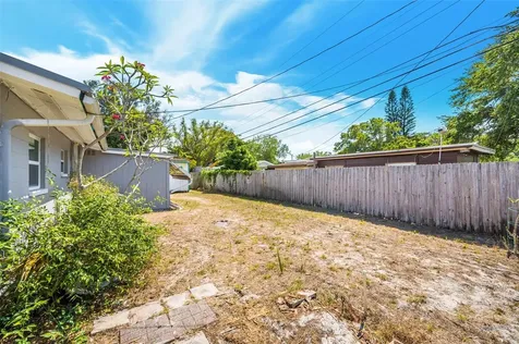 5272 68th Street N St Petersburg FL 33709