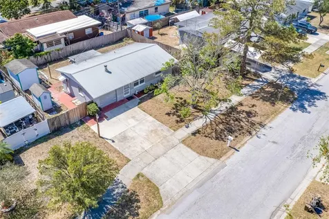 5272 68th Street N St Petersburg FL 33709