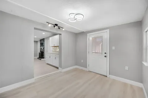 5272 68th Street N St Petersburg FL 33709