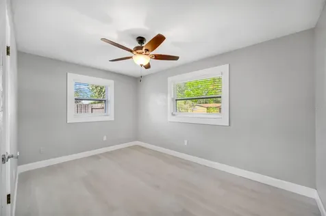 5272 68th Street N St Petersburg FL 33709