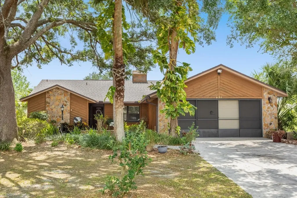 837 Alpine Court Kissimmee FL 34758