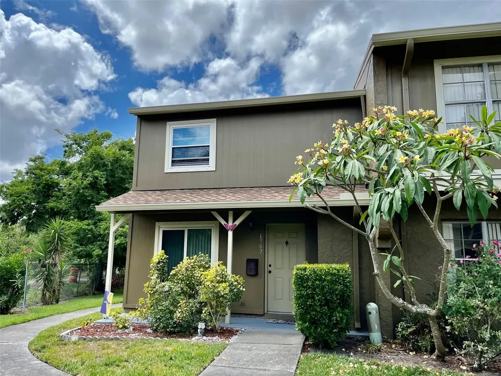 6902 San Mateo Court Tampa FL 33615