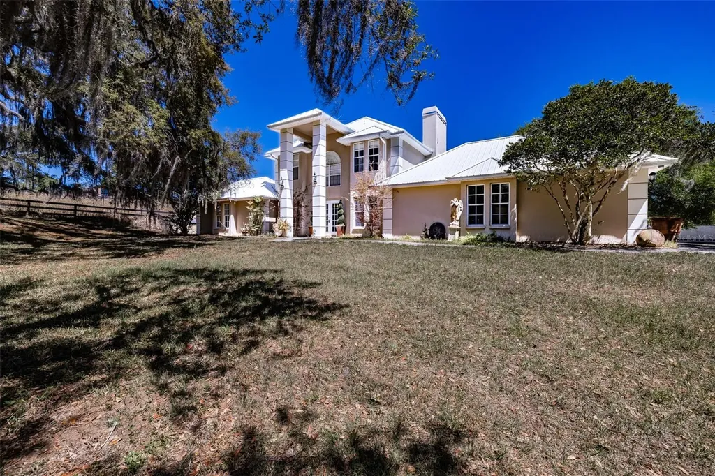 20930 Hunter Hill Drive Dade City FL 33523