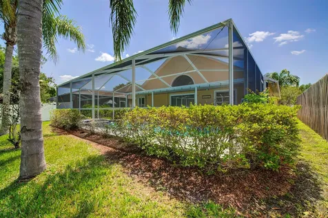 29235 Yarrow Drive Wesley Chapel FL 33543