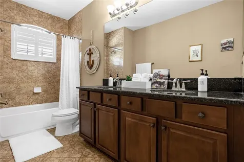 10045 Hatton Circle Orlando FL 32832