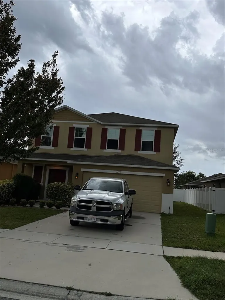 3619 Black Dog Court Tavares FL 32778