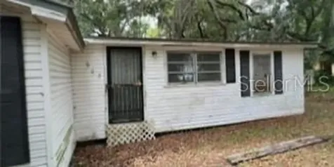 905 Randolph Street Crescent City FL 32112