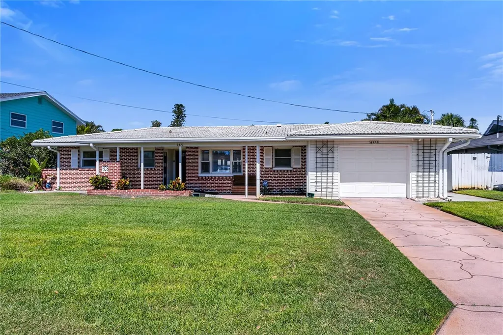 3977 14th Lane NE St Petersburg FL 33703